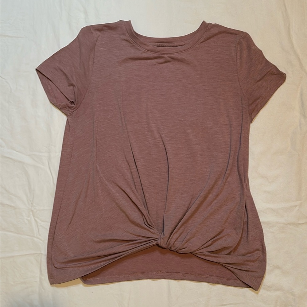 Medium pink republic tee in purple